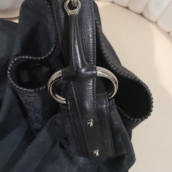 Gucci hobo purse - Picture 4 of 8